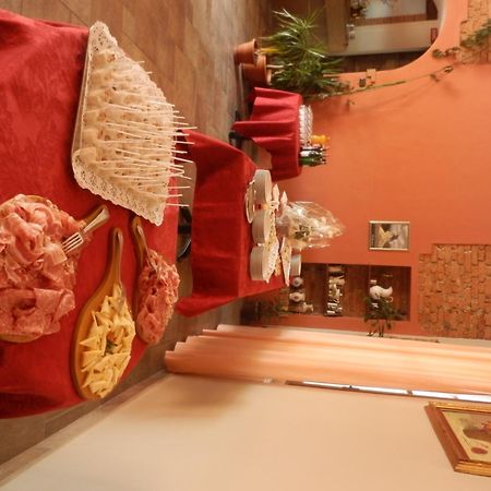 Albergo Ristorante Monterosa Ameno Ngoại thất bức ảnh
